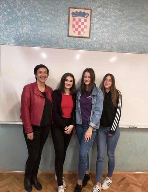 Kratki dokumentarac o maškarama u Rovinjskom Selu učenica rovinjske OŠ "Jurja Dobrile" dobio posebnu pohvalu na međunarodnom natječaju "CulturVideo"